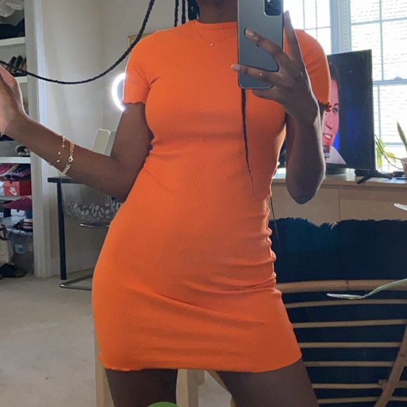 Misguided Orange Scallop Hem Dress Sz 2 - Picture 9 of 9